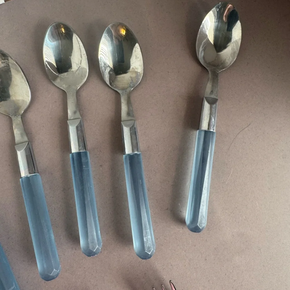 Stanley Roberts CITY LIGHTS Silverware set - Picture 7 of 7